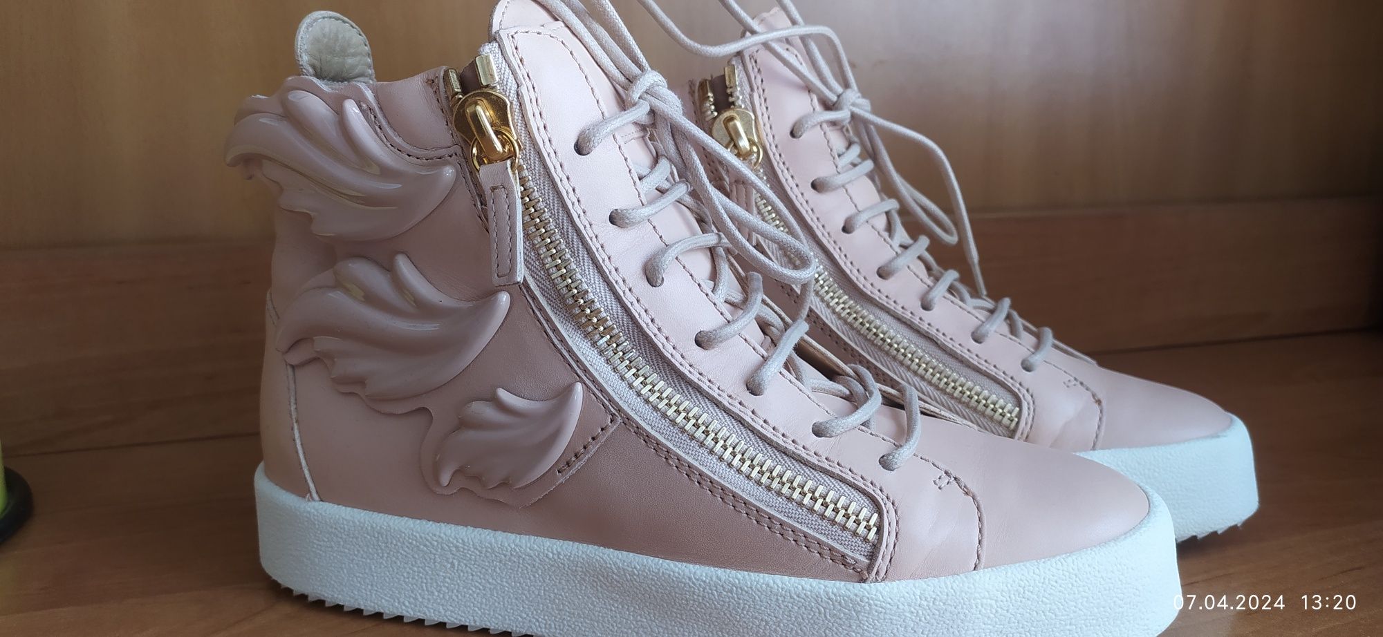 Черевики жіночі G.ZANOTTI код 37305/RS6096.Країна ІТАЛІЯ.Акція  3000гр