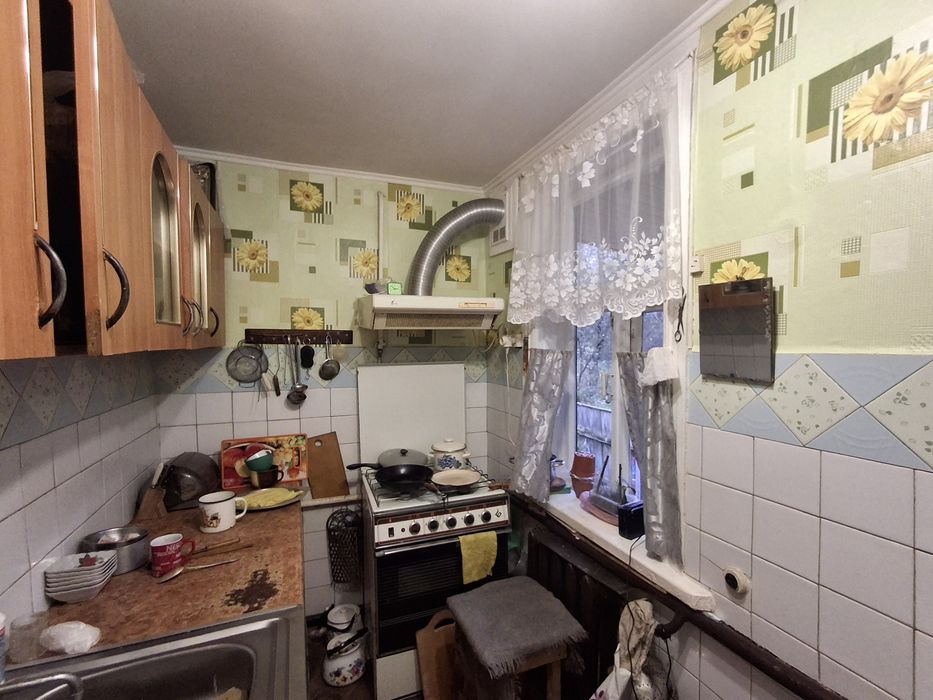 Продаж частини будинку з окремим входом.