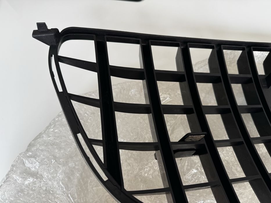 Мерседес Gls х166:решетка радиатора(amg style)