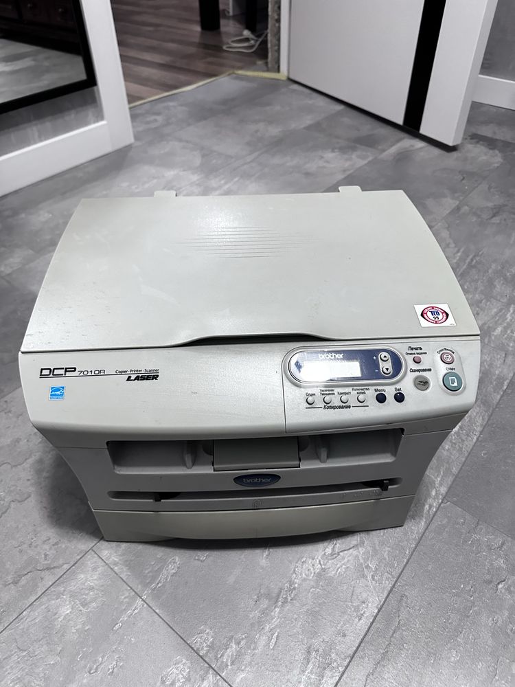 Принтер лазерний + сканер DCP7010r