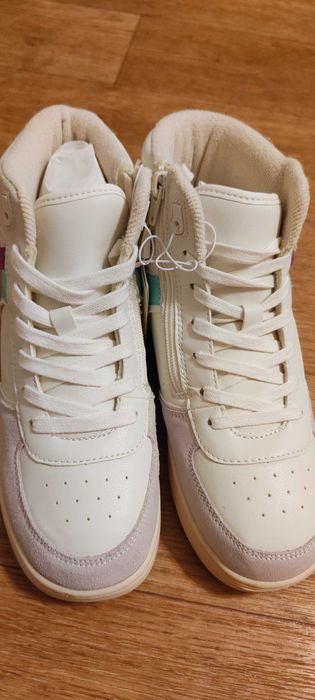 Zara  ботінки кросівки хайтопи 38 розмір