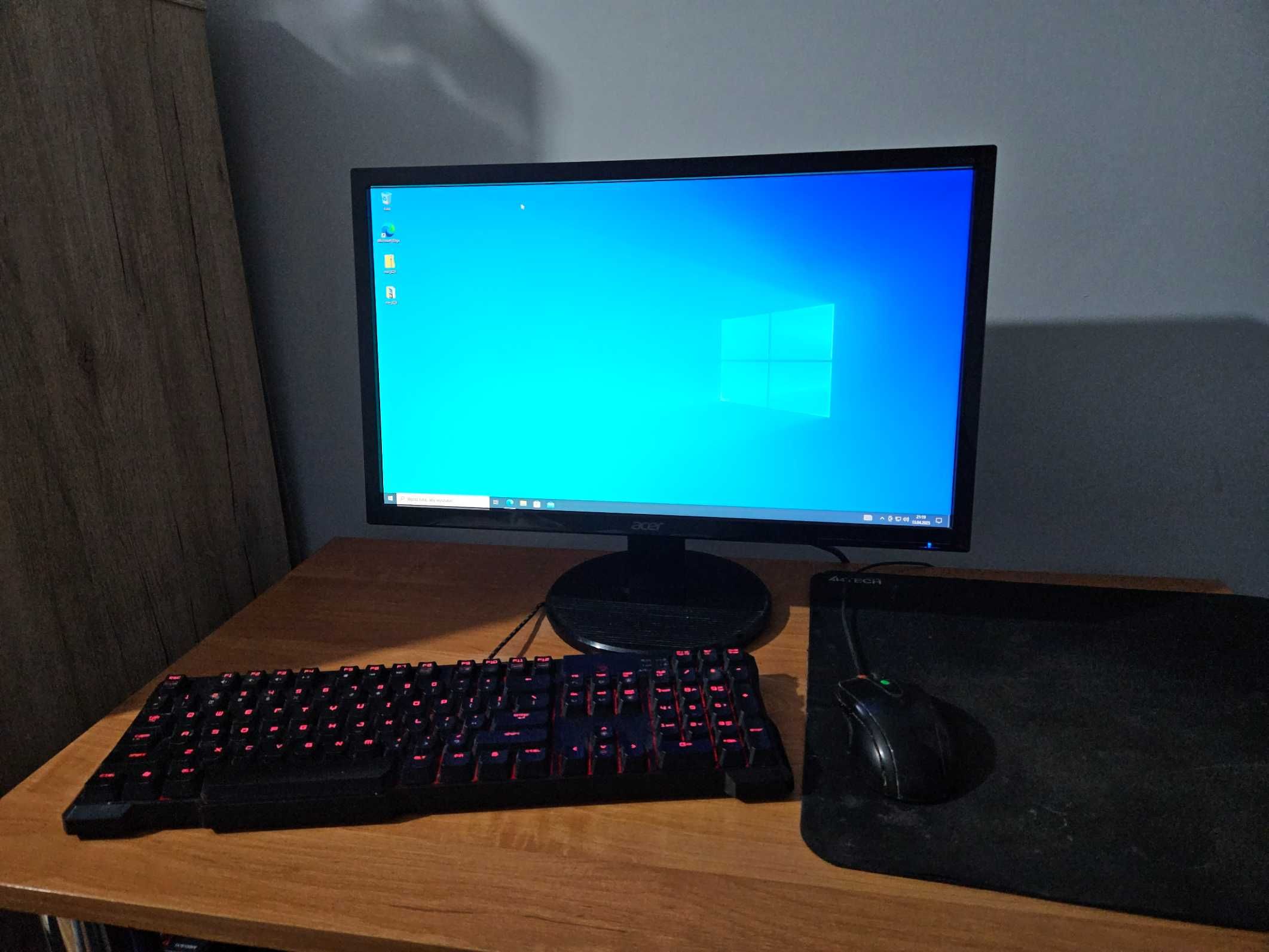 Komputer stacjonarny AMD Athlon X4 / 8 GB RAM DDR3 / R7 360 / Monitor