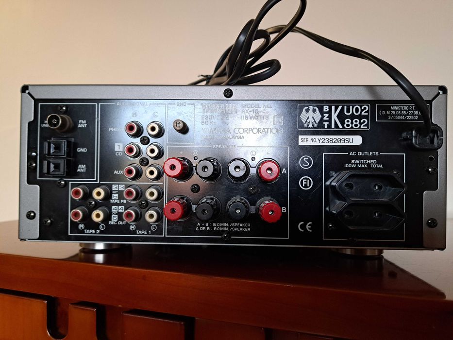Yamaha amplituner rx10