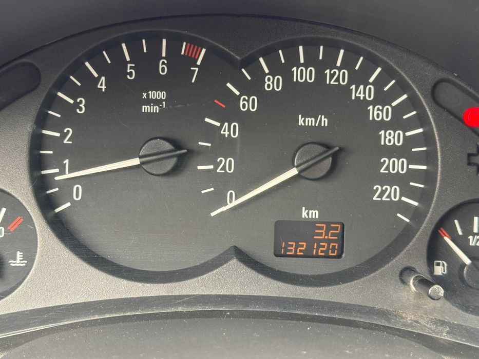 Opel Corsa C | 130.000 KMS | Nacional