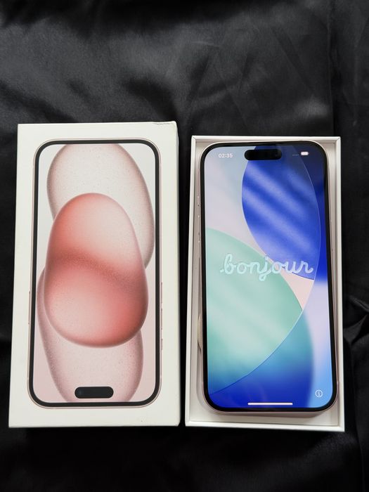 Продам iPhone 15  256 Gb Pink