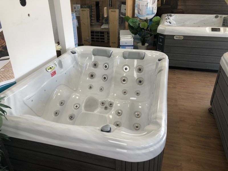 Jacuzzi we330, baixa de preços, contacte-nos, entrega imediata!!!