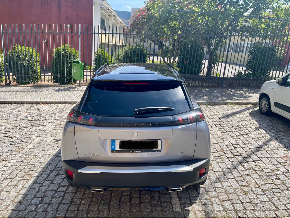 Peugeot 2008 1.2 PureTech GT Line EAT8