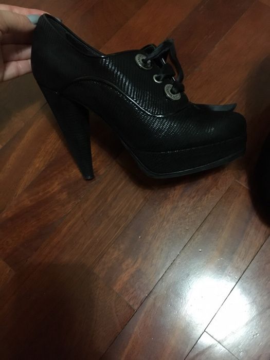 Sapatos pretos Paulo Brandão Impec