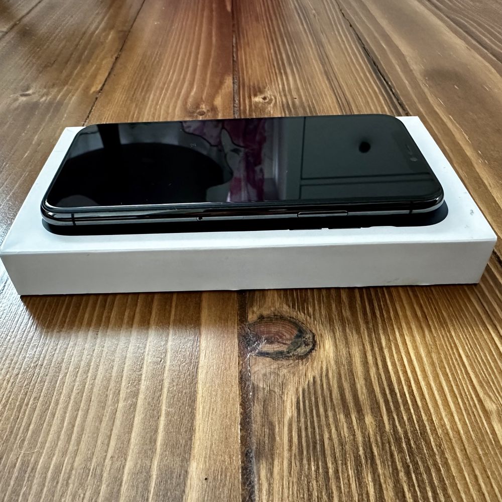 Iphone 11 Pro 64GB Bogaty zestaw!