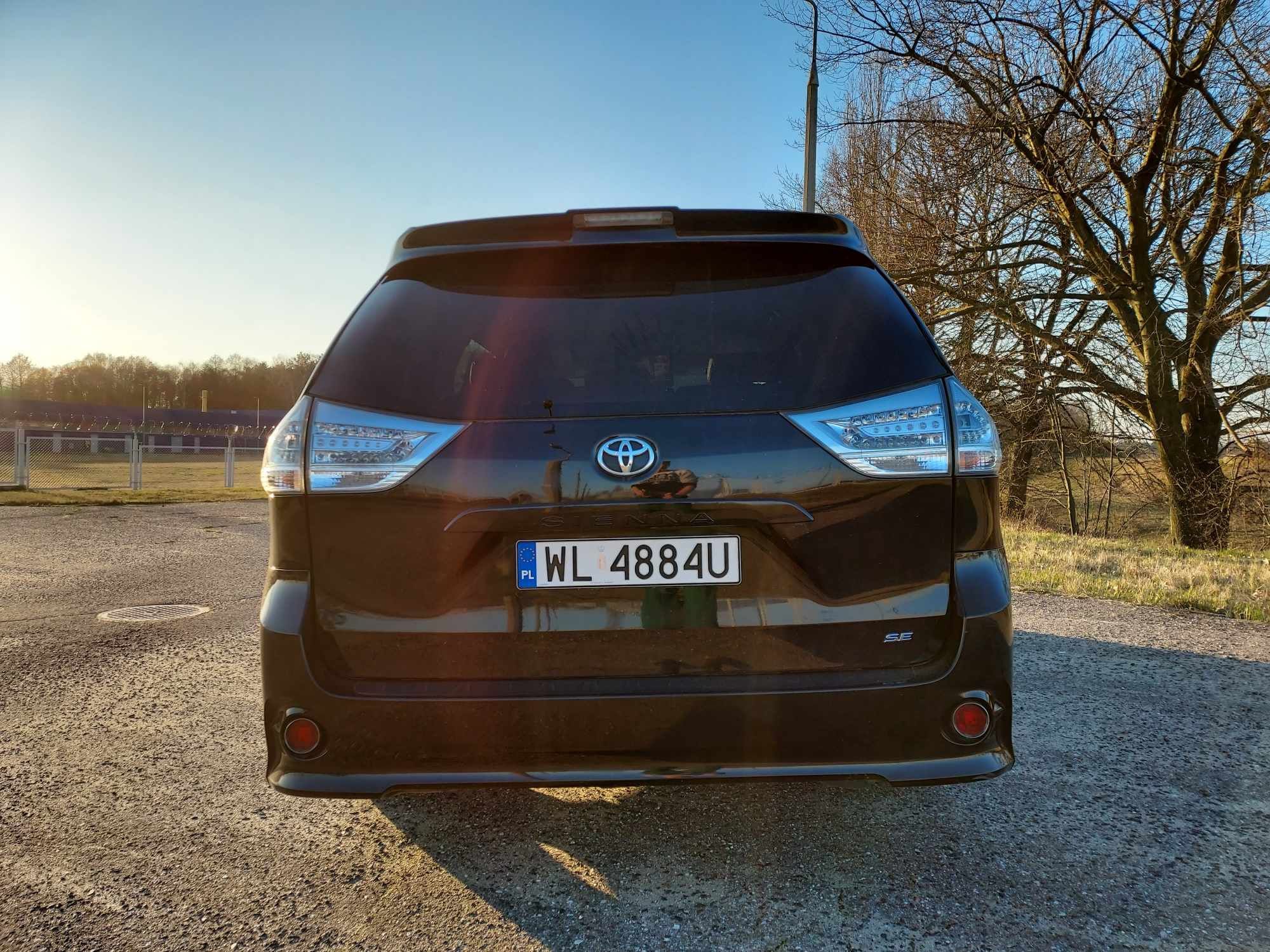 Toyota Sienna 2019r 3.5L 300ps