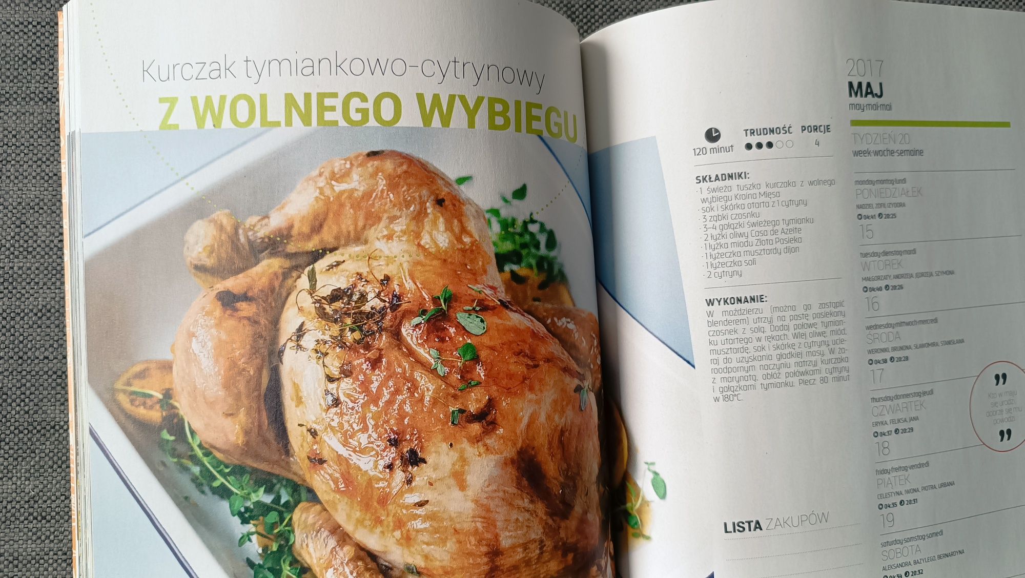 Książka kucharska + kalendarz 2017 Biedronka