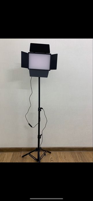 Cвітлодіодний пристрій