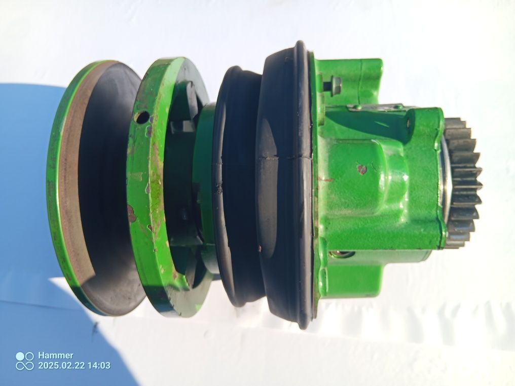Napęd wentylatora John deere seri 8x30,9x30,8r Re578435