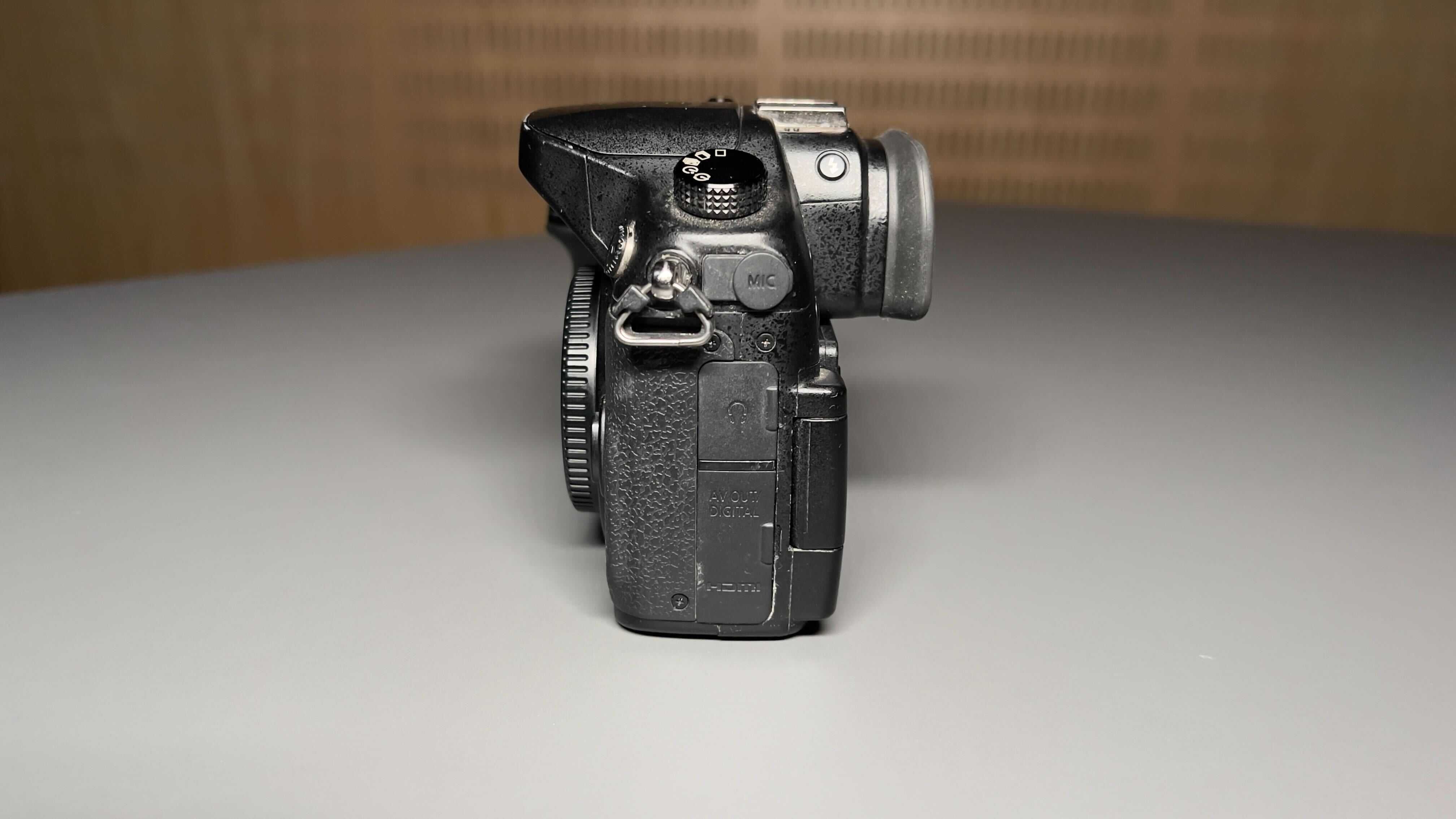 Aparat Panasonic Lumix GH4 V-log L