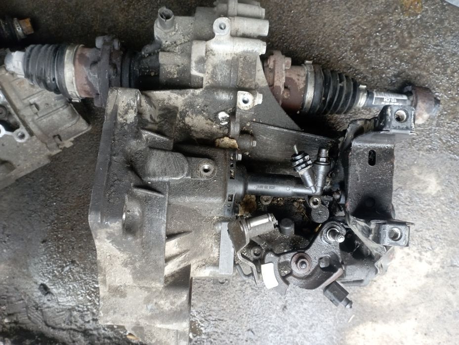 Skrzynia biegów manualna skoda fabia 1.4tdi JCZ 05 107
