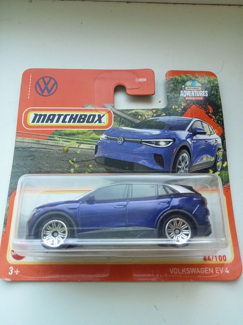 Модели Matchbox Tesla, Land Cruiser