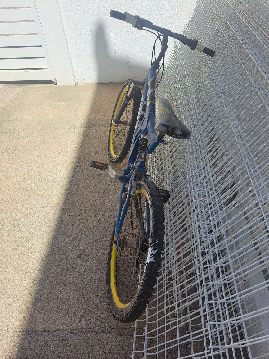 3 Bicicletas criança/adolescente