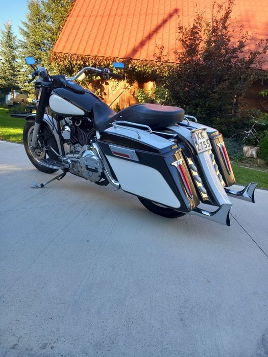 Harley davidson FLHTCUI