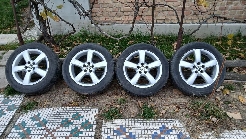 Алюмінієві диски з резиною R16 205/55 golf 4 tour 5x100