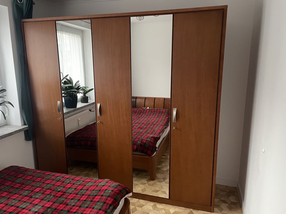 Solidna i pojemna Szafa 5 drzwi - Selene Woodways: dąb, okleina dębowa