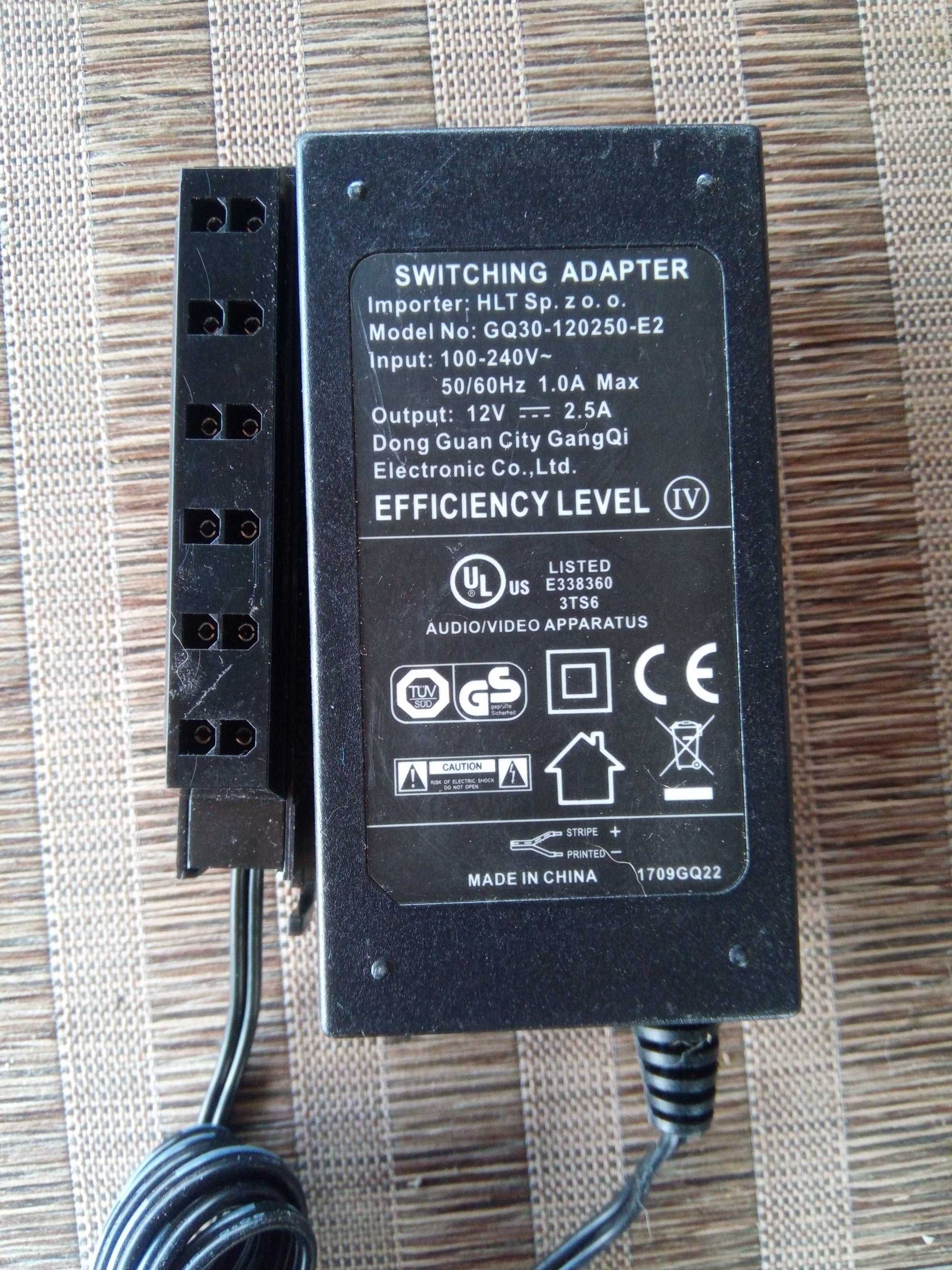 Zasilacz 12Vv multi