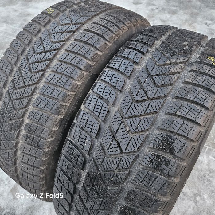 2x Opony zimowe 255/45/19 104V Pirelli Sottozero 3, bieżnik 8mm, 2021r