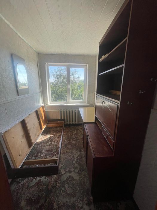 Продаю двухэтажный дом с  садом, баней и бассейном — район ЮТЗ