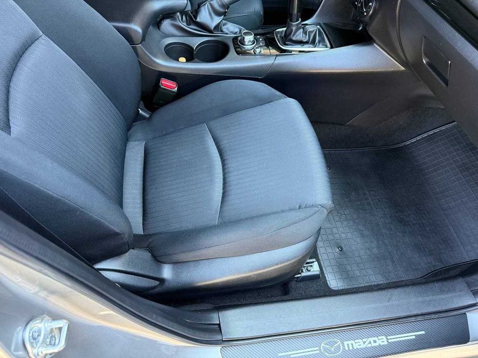 Mazda 3 2.0 бензин 2016 р.в. механіка