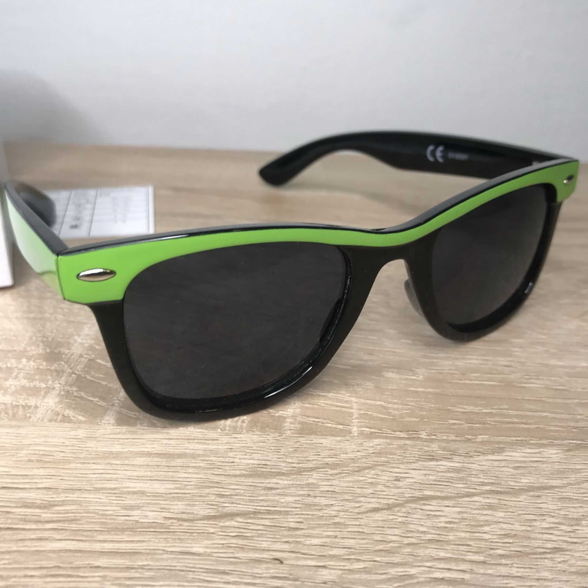 Сонцезахисні окуляри з фірмовим дизайном Maui