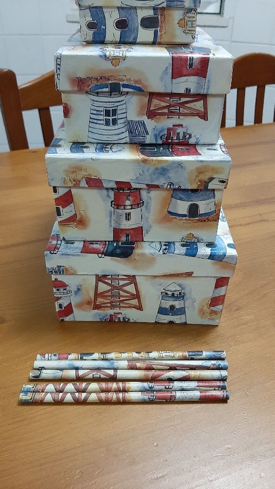 Conjunto de 4 caixas