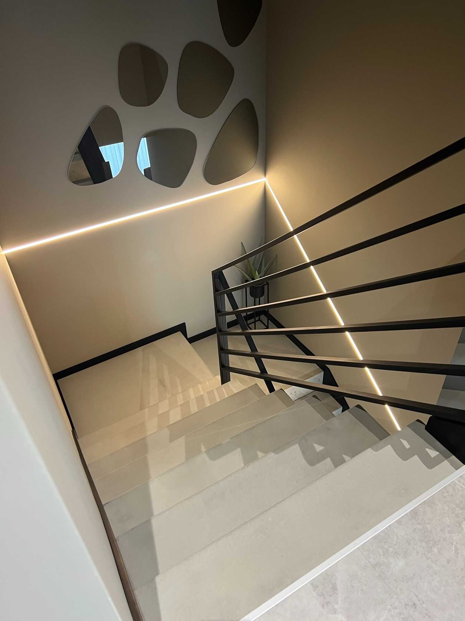 Schody z BETONU architektonicznego Klejone Stopnie Prefabrykowane !