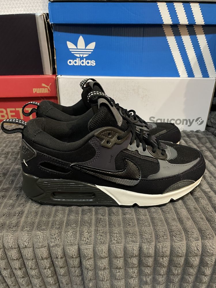 Кросівки Nike  AIR MAX 90 FUTURA 36 (22,5см) оригінал