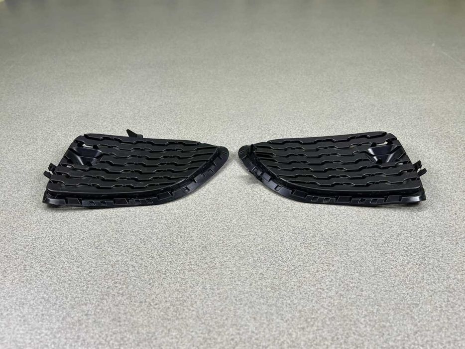 Решітка в бампер BMW x3 ( F25 ) m paket 51118056941 / 51118056942