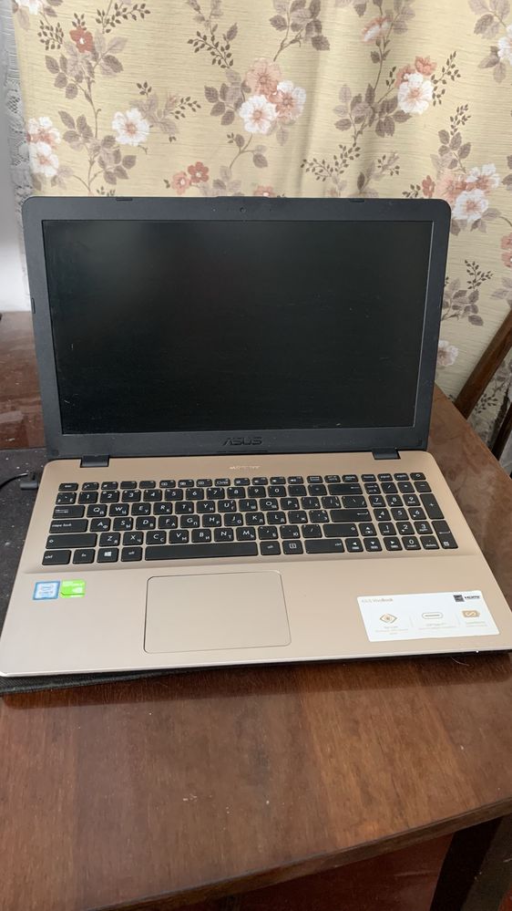 Ноутбук Asus F542U (i5/16ГБ/SSD+HDD/940MX)