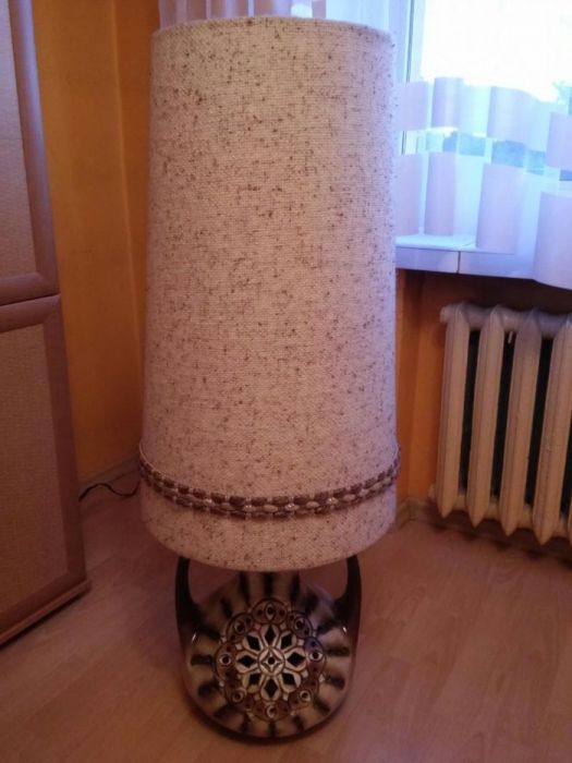Stylowa piekna lampa