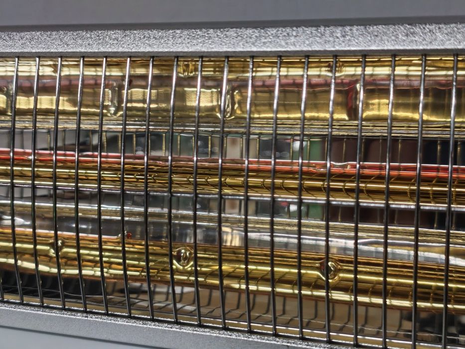 Promiennik ciepła natychmiast nagrzewa 3 stopnie mocy na pilota