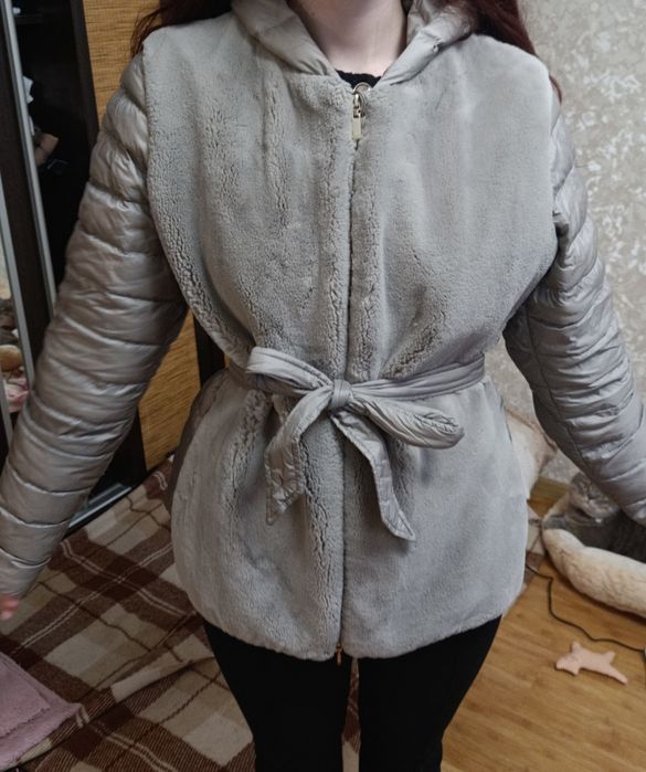 Курта жіноча GEOX осіння/весняна тонкий пуховик