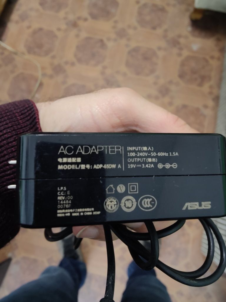 Оригінальний блок живлення Asus