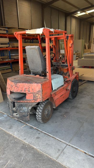 Empilhador toyota usado diesel