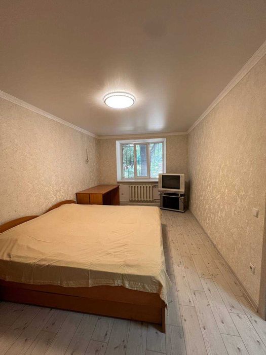 Продам ДВЕ 1-комнатные квартиры по цене ОДНОЙ! Заболотного/40школа