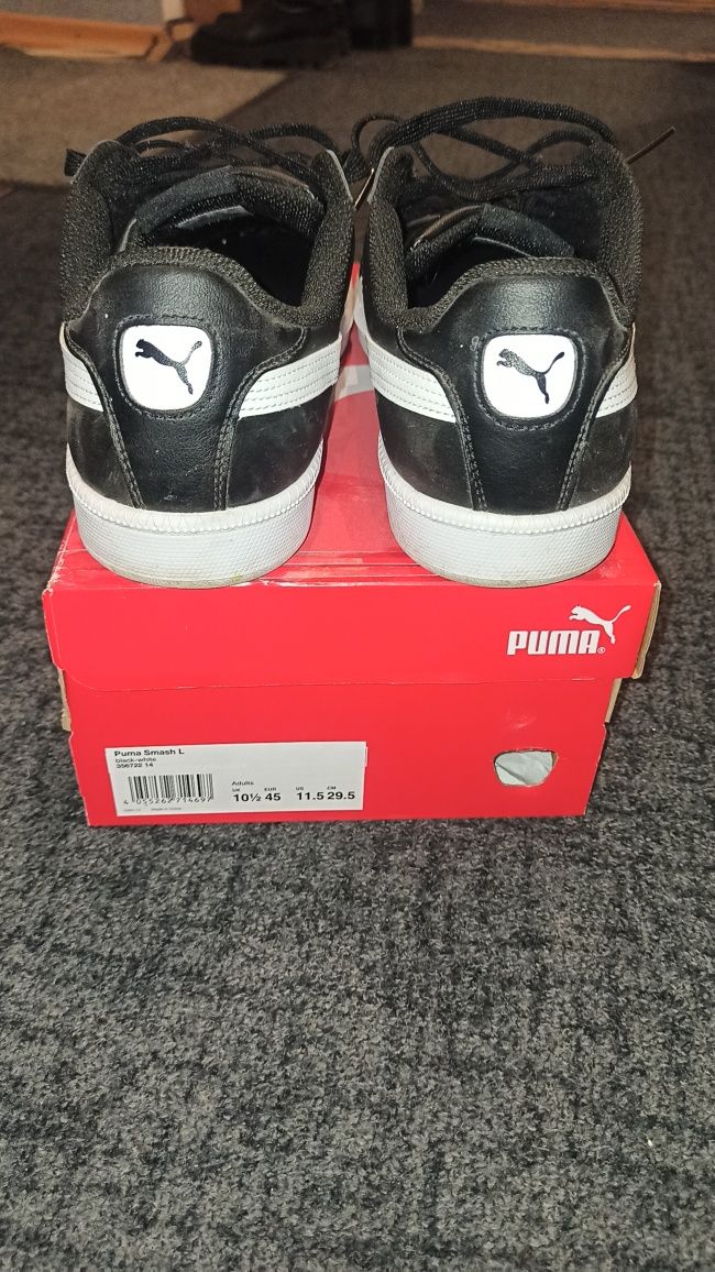 Продам класні чоловічі кросівки Puma