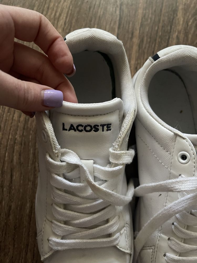 Продам Оригинальные кожаные мокасины Lacoste! Недорого! Идеальное сост