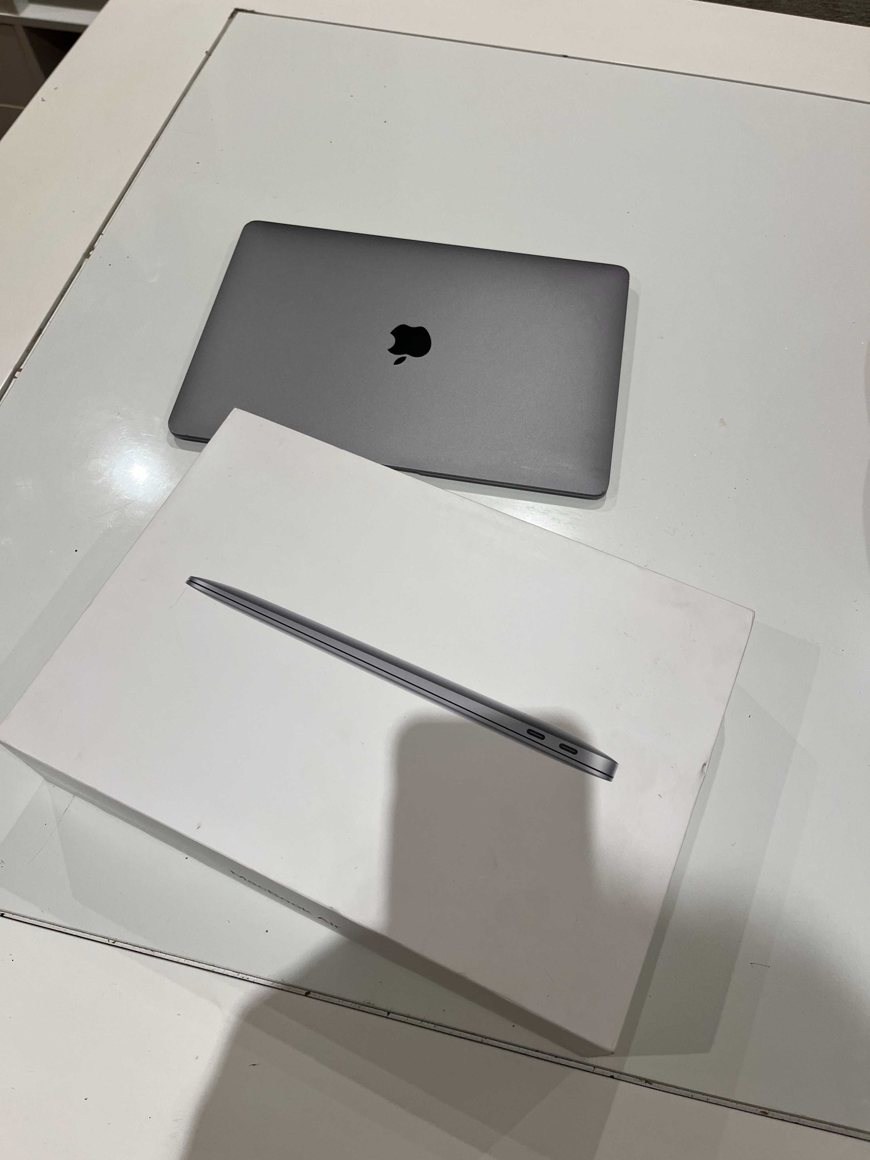 Macbook Air 2018 spacegray