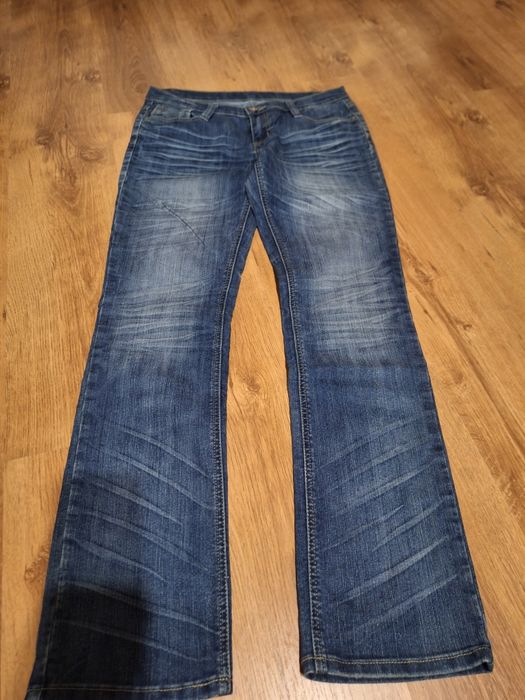 Spodnie jeansowe rozmiar M
