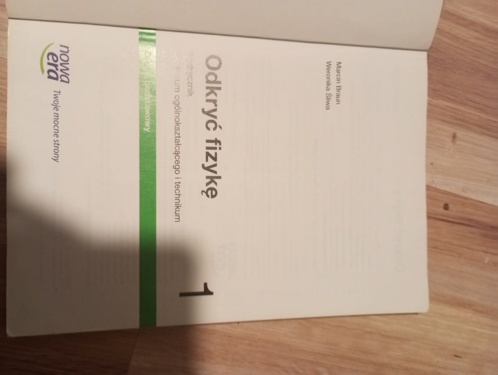 Książka ,,odkryć fizykę 1"