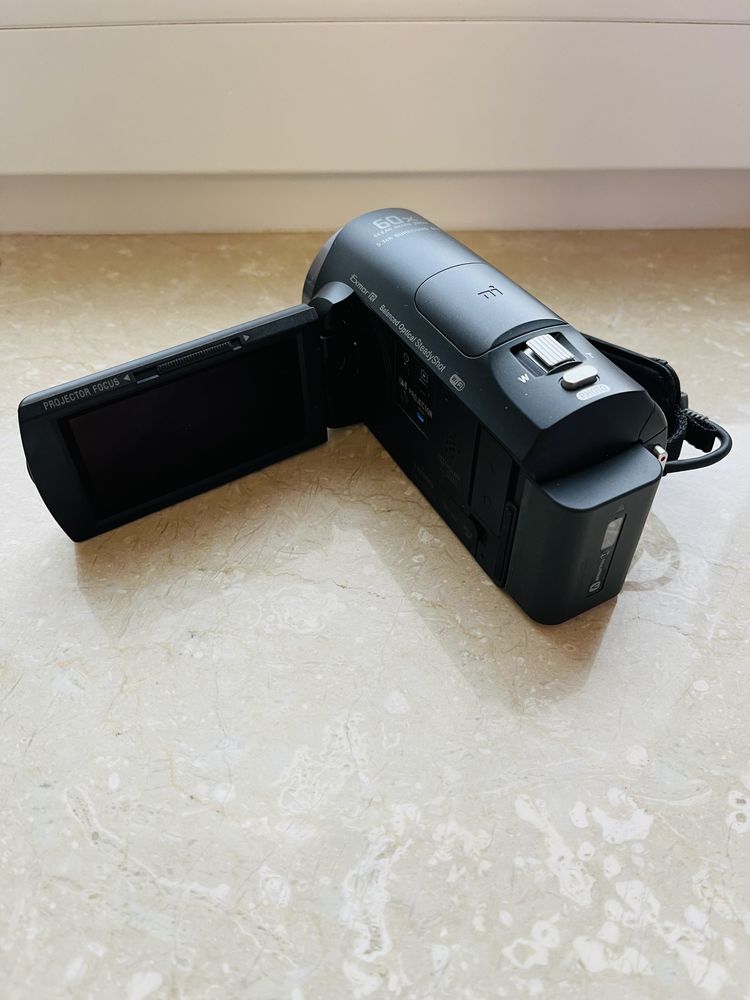 Kamera SONY HDR-PJ620 HandyCam z projektorem czarna, jak NOWA!