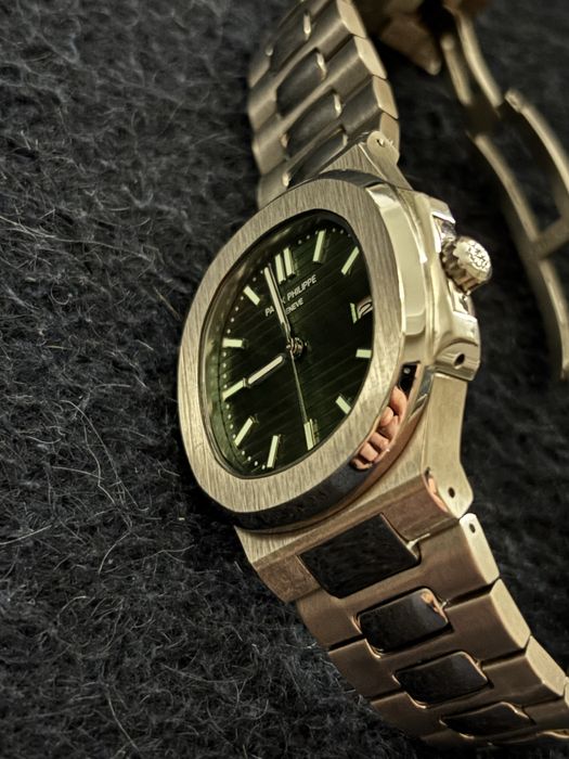 Срочно!!!Patek Philippe Nautilus з зеленим циферблатом