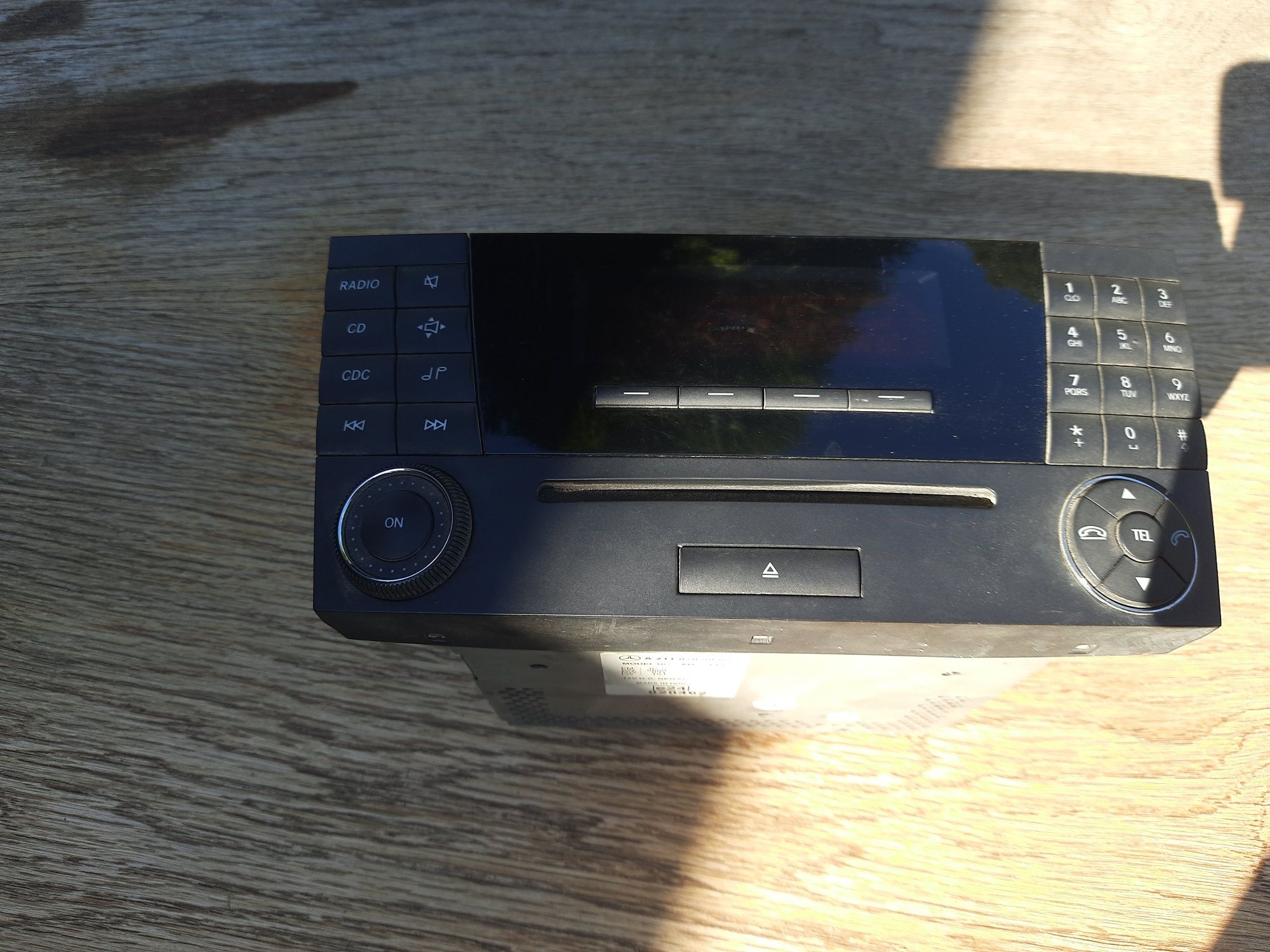 Radio samochodowe Mercedes