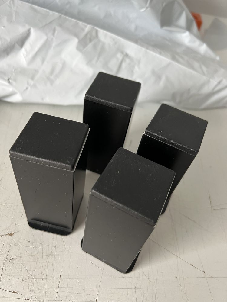 Nóżki od szafki czarne 4 sztuki IKEA regulowane