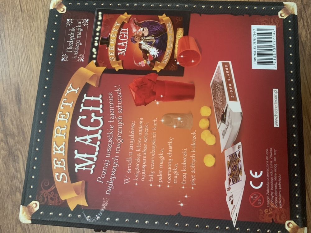 Książka i zestaw magika sekrety magii karty magiczne dla dzieci